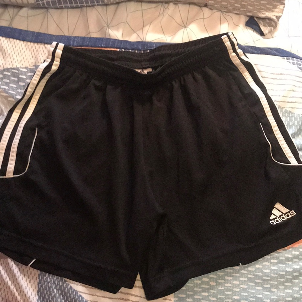 Athletic shorts